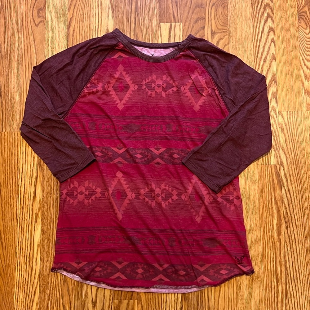 American Eagle baseball tee